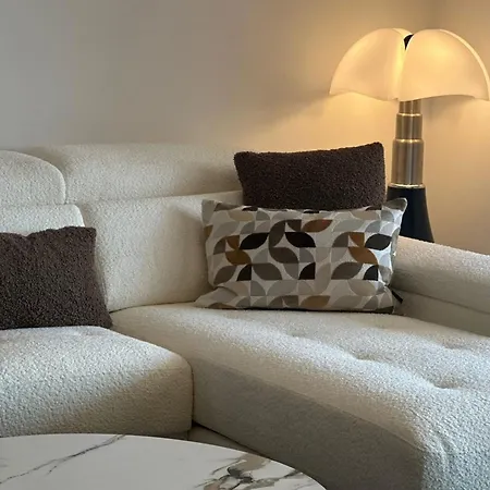 New Upmarket Air-conditioned T3 With Sea View New Condition 78m 45m Apartment Ajaccio (Corsica)